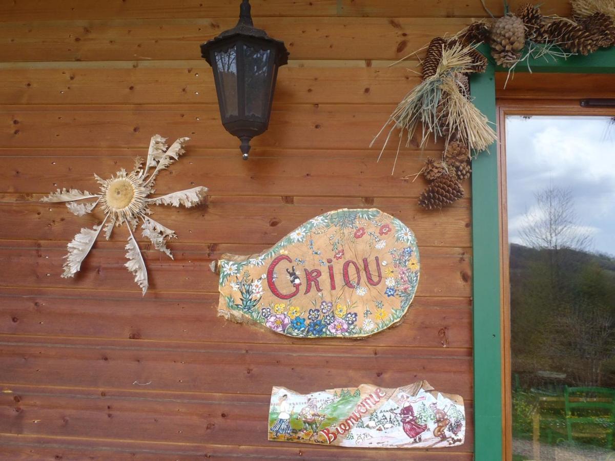 Les Chalets De La Vigne Grande Saint-Floret Eksteriør bilde